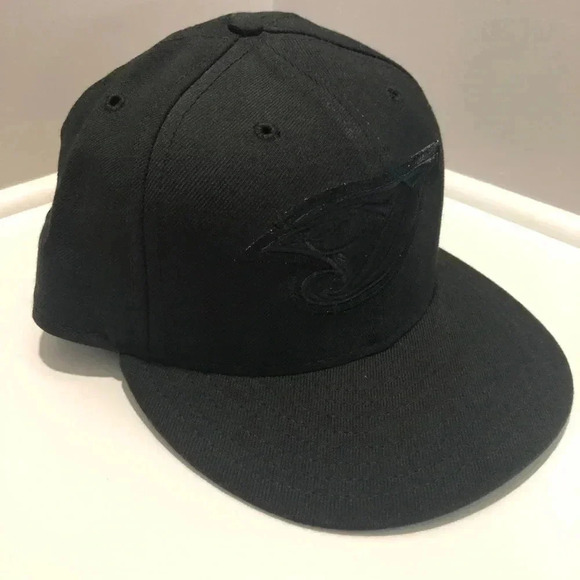 New Era 59Fifty Fitted Blackout Toronto Blue Jays Ball Cap - Picture 3 of 9
